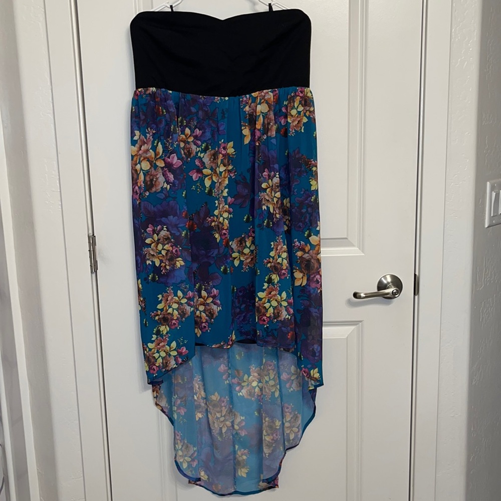 NWT - Torrid size 18 hi low dress